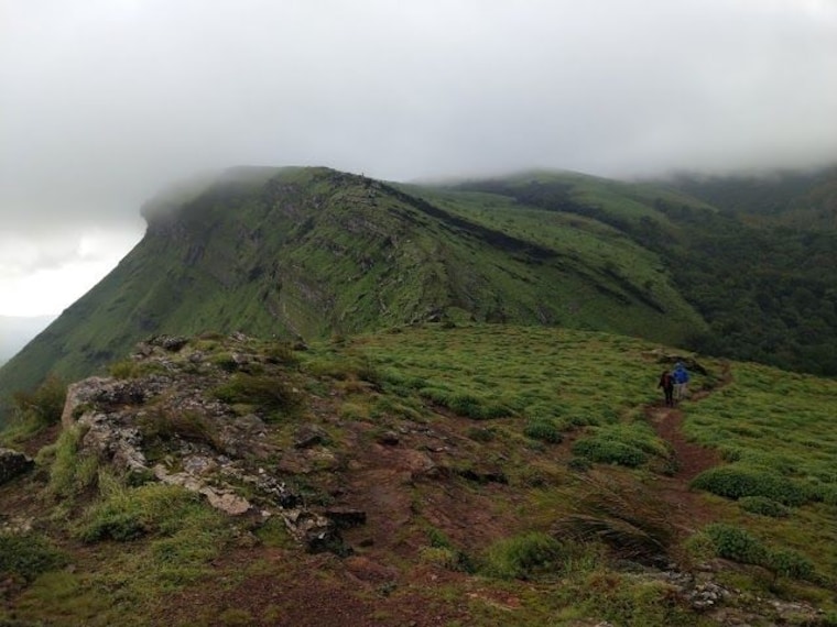 Trekking to Z Point-2